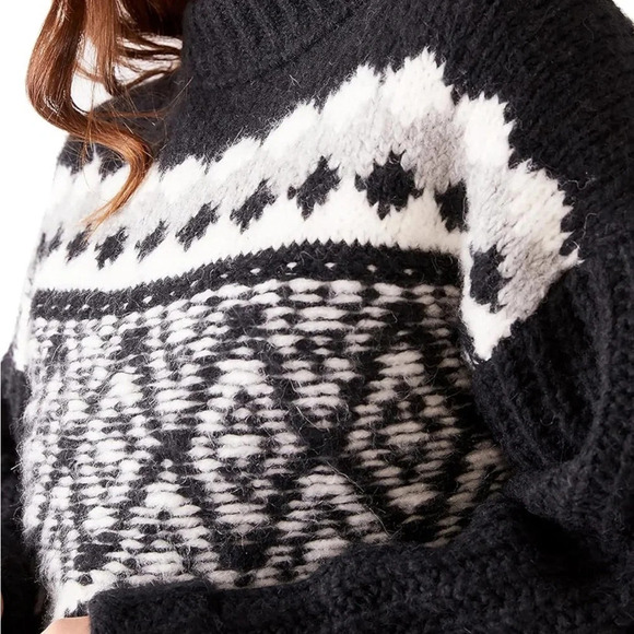 NWT Free People Alpine Cropped Pullover in Onyx Combo Sz Small - Picture 2 of 6